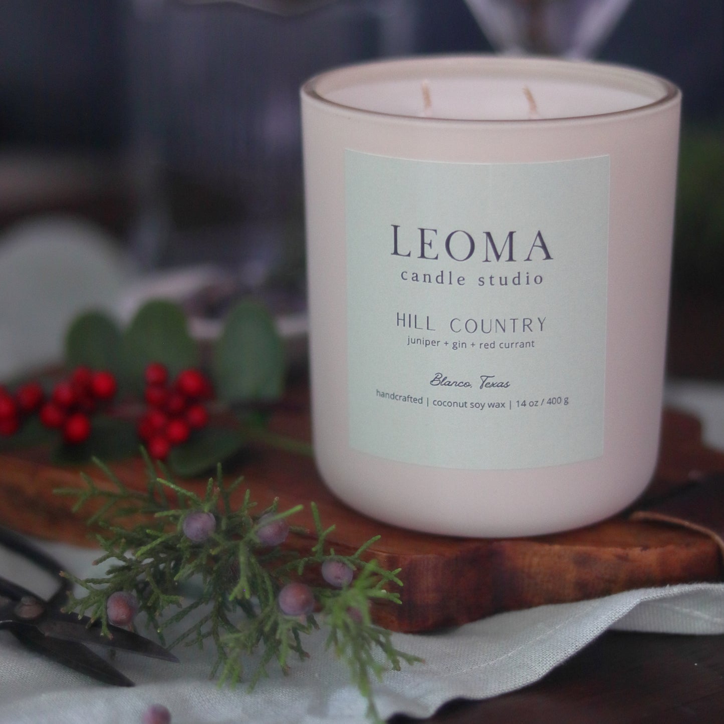 Handcrafted eco-friendly scented candle. Natural coconut & soy wax, toxin-free, 100% cotton wicks. cream vessel. Hill Country scented.